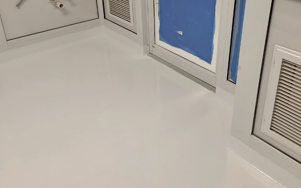 Healthcare Facility Flooring: Compliance & Infection Control